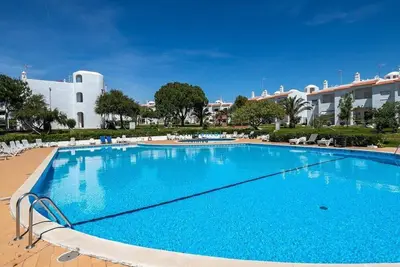 Image de A vacation not to be missed with an adult pool / a children's pool, close to the beach