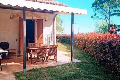 Image de Villetta Indipendente con Giardino