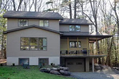 Image de Spinnler Point Lake House walk to Lake Wallenpaupack Boat Slip