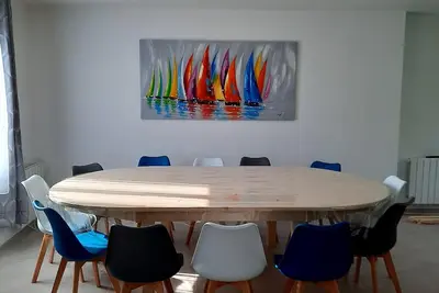 Image de Gite 14 pers centre honfleur avec parking et jardin