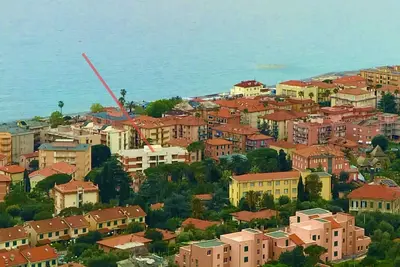 Image de Appartamento Panoramico, Terzo e Ultimo Piano con Ascensore, Mare a Pochi Passi