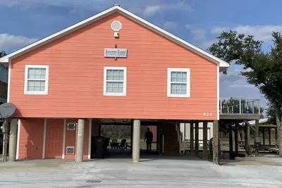 Image de Hackberry Hooker - Private Canal