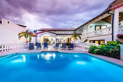 Image de Beachfront 5br Luxury Villa \"Carolina Del Mar\", Memorable Sunset Views.