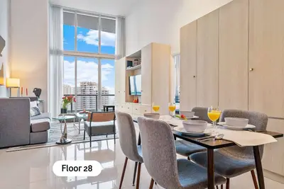 Image de Mvr-Water Views & Modern Luxury