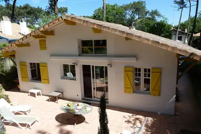 Image de Yellow House:Villa familiale avec jardin, terrasses, à 5 minutes de la plage, 2