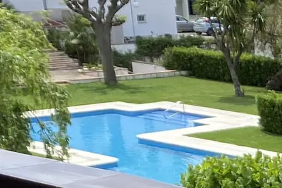 Image de Vue mer jardin piscine 2ch 35 proximité Barcelone