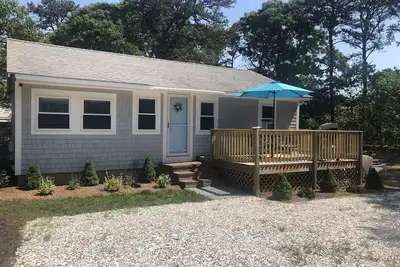 Image de Bayside Charm in Eastham | 2 Bed, 1 Bath