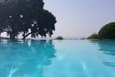 Image de Appartement Climatise - Terrasse Avec Apercu Mer - Golf De St Tropez