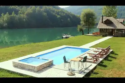 Image de Villa California Lux on Drina river with pool & jacuzzi
