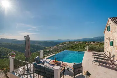 Image de Superbe maison à Postira