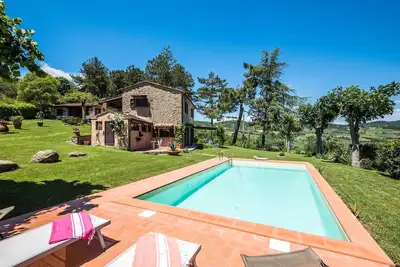 Image de Belle maison à Capolona avec WiFi