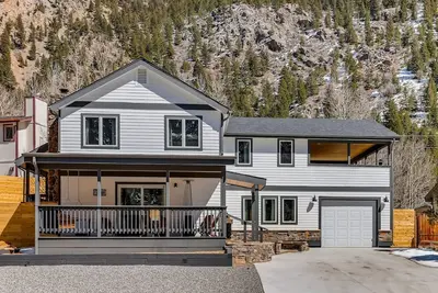 Image de Wunderlust Rocky Mountain Lodge Monthly Rentals