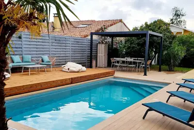Image de Biscarrosse Bourg Villa avec piscine chauffée