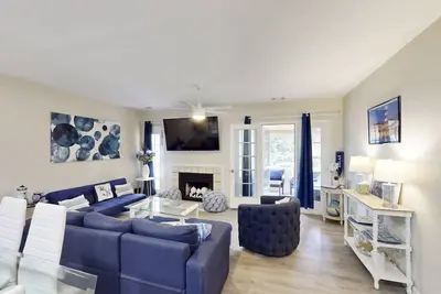 Image de Dog-friendly villa with free WiFi, furnished patio, pool, & tennis