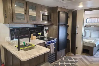 Image de Grand Canyon Rv Glamping Mini Bunkhouse Suite