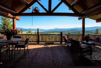 Rustic Mountain Retreat on a Peak