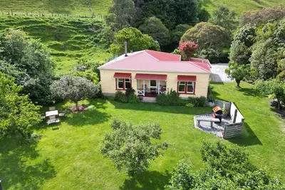Image de Bespoke Cottage, outdoor baths, wine tasting, pet friendly in Sleepers Vineyard
