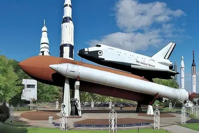 Image de Adventure Awaits! Spacious Unit Near Attractions