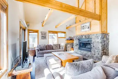 Image de In-town condo - walk to lifts, gondola & Main Street