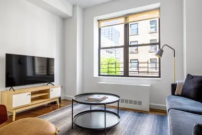 Image de Sweet Uws 2br w/ Doorman, Elevator, Gym, near Central Park, by Blueground
