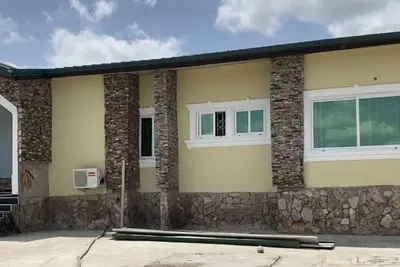 Image de Beautiful 4-Bed House in Koforidua