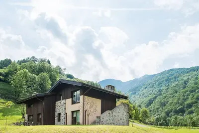 Image de Quader Nidi nel Verde- Il Castagno
