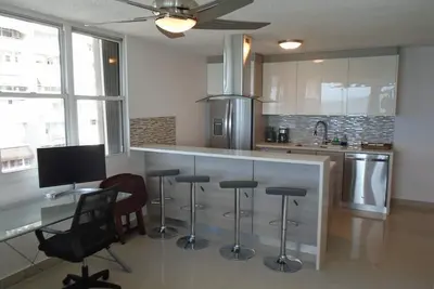 Image de Lucille's Corner - Une Chambre Appartement, Couchages 4