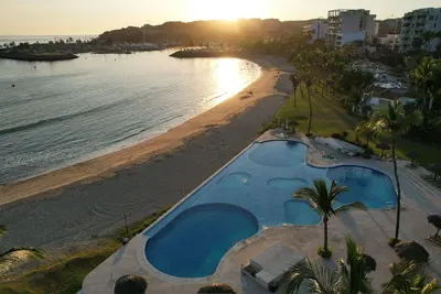 Image de Deluxe Beachfront Villa