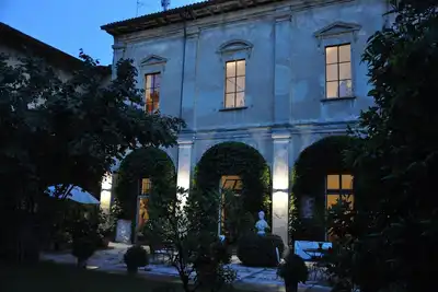 Image de House in the complex of a former monastery