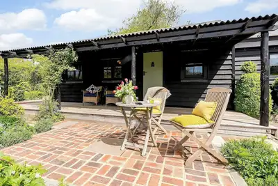Image de A luxury semi-detached annex for two, ideally situated in the lovely county of Kent.