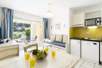 Image de 2 pièces 4 personnes