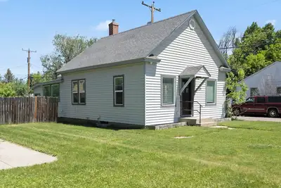 Image de Newly Re-Finished 2 bed, 1 bath close to downtown