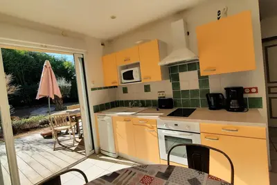 Image de appartement Toucan  situé en pleine nature, avec jardin aménagé, barbecue