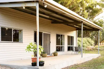 Image de Peaceful cottage retreat an hour from Melbourne
