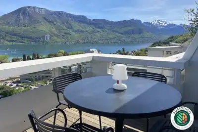 Image de Lac annecy - 10th floor 360° lake and castle view.