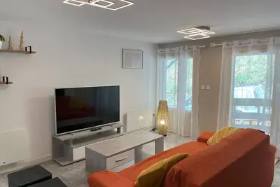 Image de Duplex T4 Rénové - Proche Centre, 6/8 Pers.