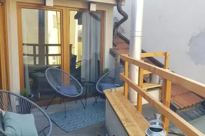 Image de Huge 3-Bed Duplex w Sauna, Jacuzzi, Terrace & Ac