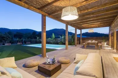 Image de My Rental Homes - Villa Allegra with private pool, garden and uncovered parking