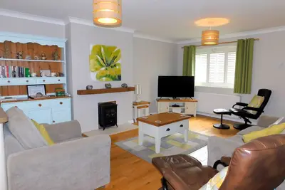 Image de 18 Marriotts Way -  a house that sleeps 5 guests  in 3 bedrooms