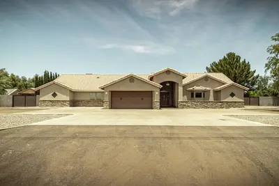 Image de Great for Crafting or Meetings