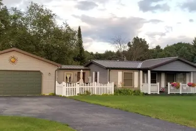 Image de Cozy home near outdoor activities