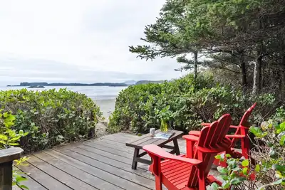 Image de Chesterman Beach! I Hot Tub I Outdoor Fire pit!