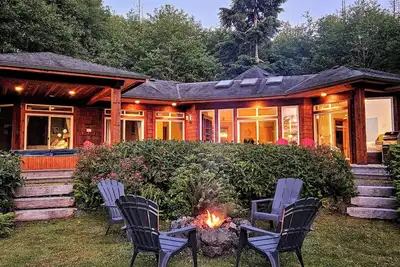 Image de Chesterman I Water View I Hot Tub, Od Shower-Relax