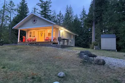 Image de Cozy Soames Hill Cabin, close to everything enjoyable for your relaxation.