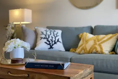 Image de Across the beach! Beautifully remodeled Kamaole Sands #9-308.