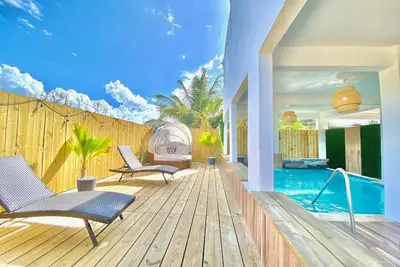 Image de Ocean Dreams House Pr | Private Heated Pool