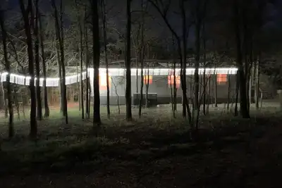 Image de The Mansion Vintage Trailer at Tin Can Acres, 1957 Spartan Royal Mansion