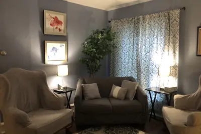 Image de Historic apt. In the centre  of Elmira Heights