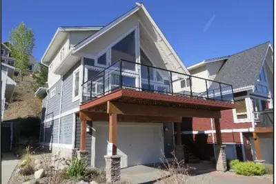 Image de Cottage on the Lake with View of Lake