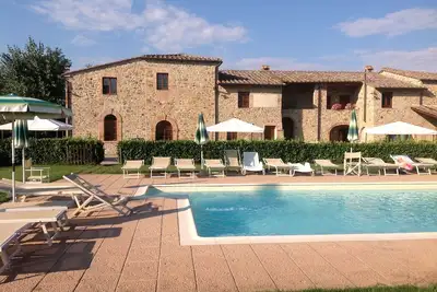 Image de Agriturismo La Peschiera - Veranda prov. of Siena near San Gimignano